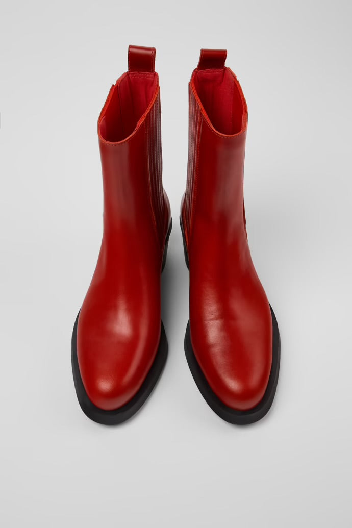 BONNIE in Red by CAMPER – Eddie Mira