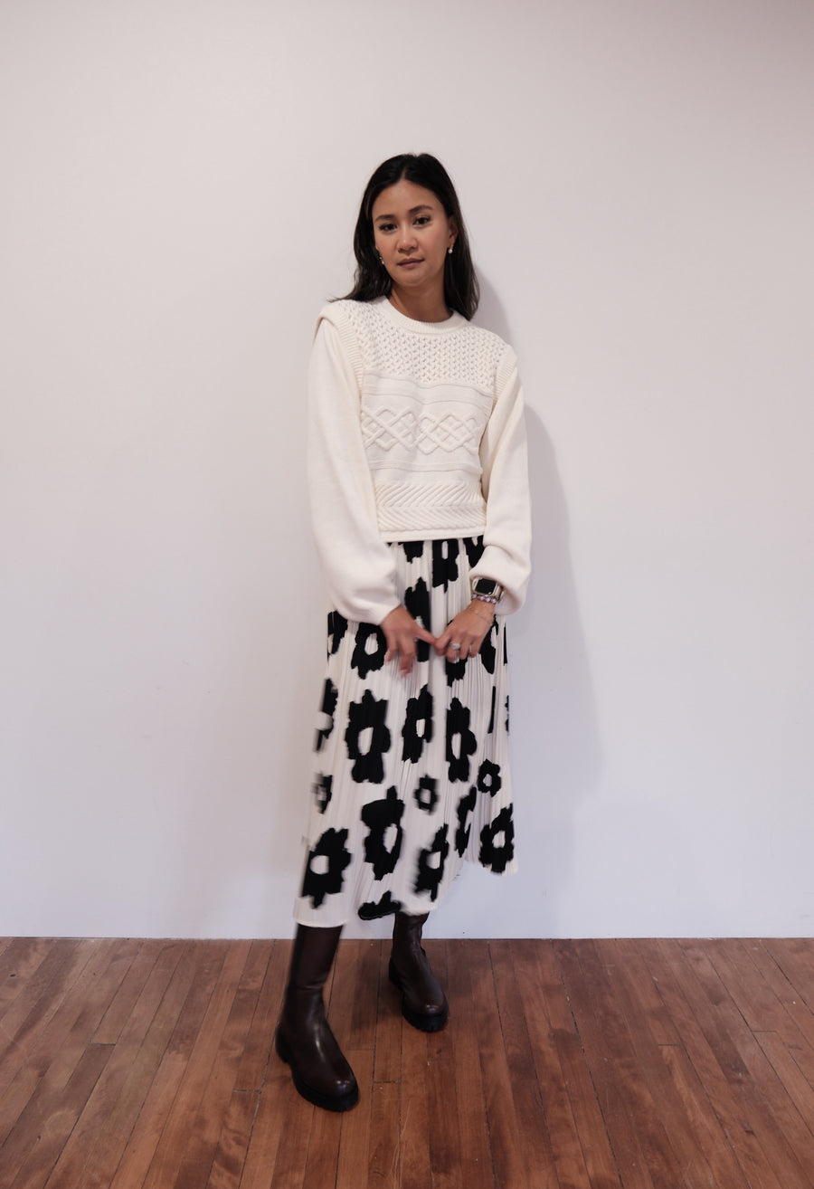 SILK BLEND FLORAL PLISSE SKIRT