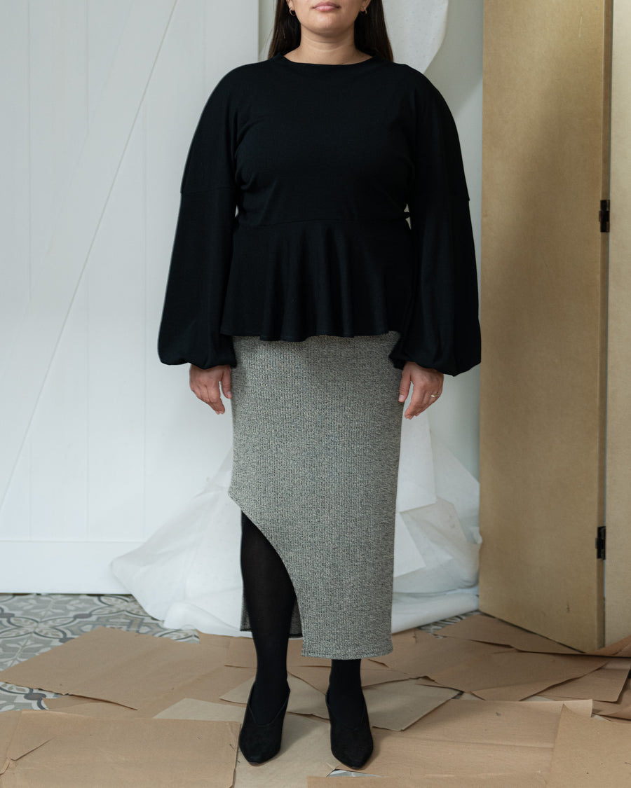 Knit Asymmetrical Long Skirt in Black/Beige
